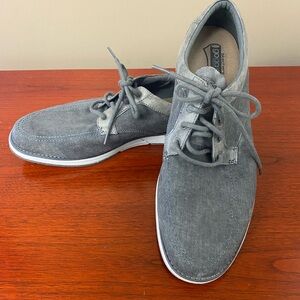Skechers on the go grey canvas Mens Sz 12